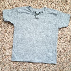 Gray Gildan 5T Shirt
